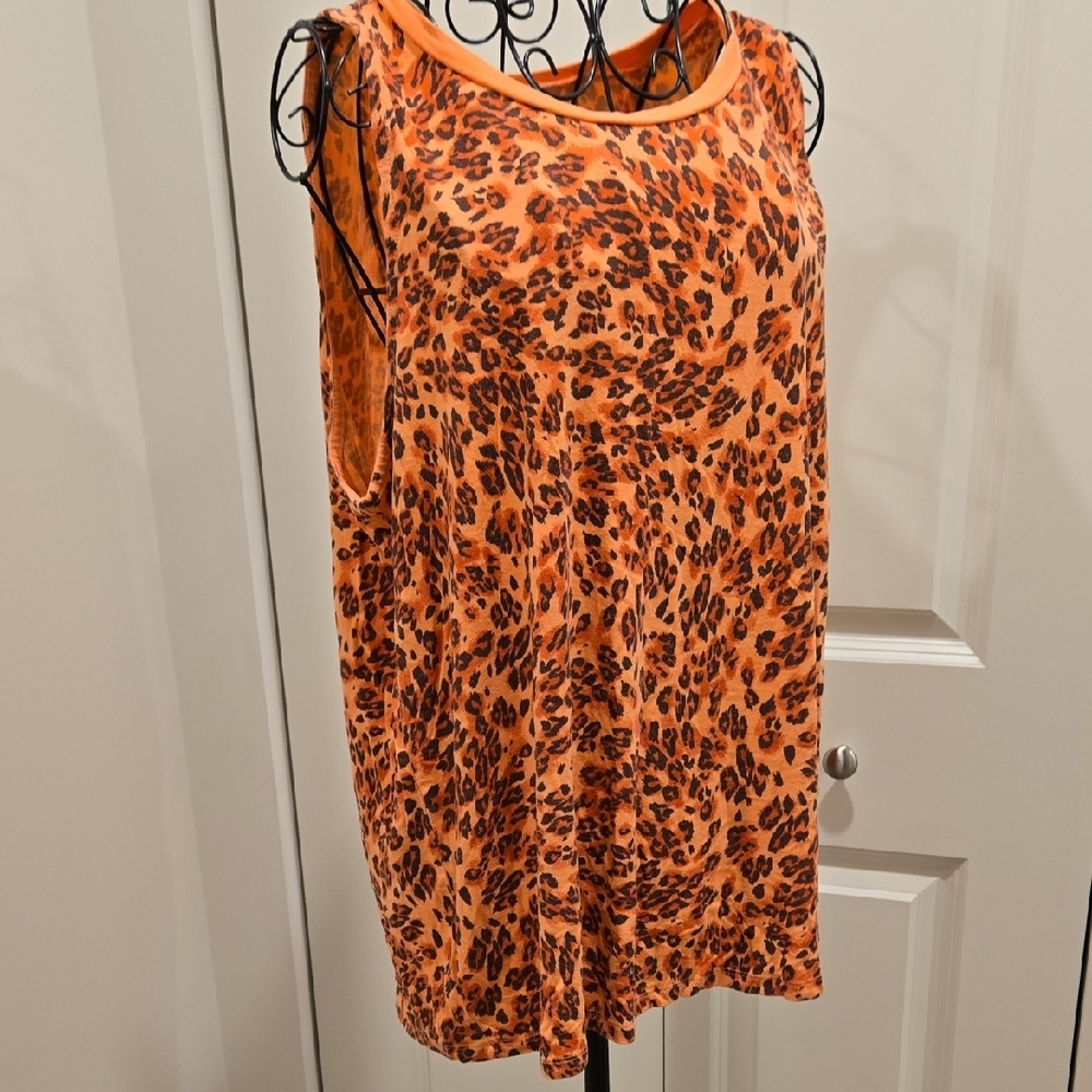 ❤️EUC Torrid Orange Leopard Print Tank Top - Picture 11 of 11